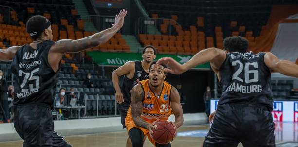 事也正在为 事也正在为