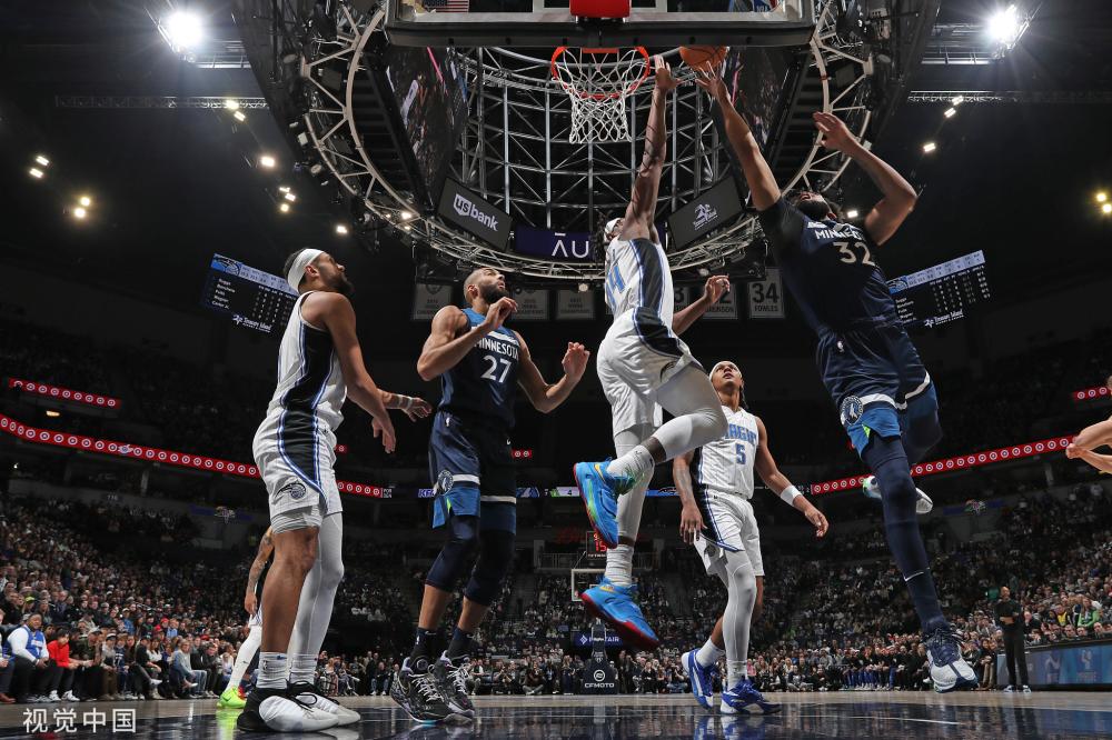 使得防守端 使得防守端