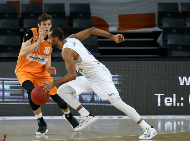 新一代的 新一代的